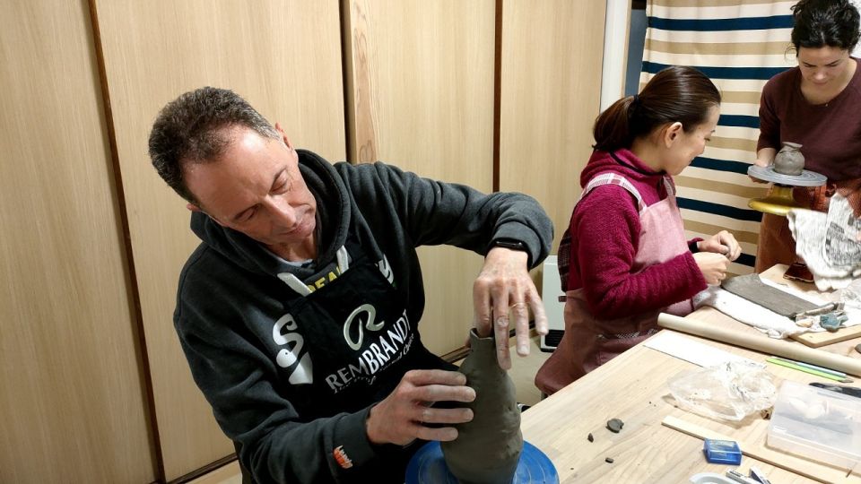 Osaka: Private Workshop on Traditional Japanese Ceramics - Activity Experience Overview
