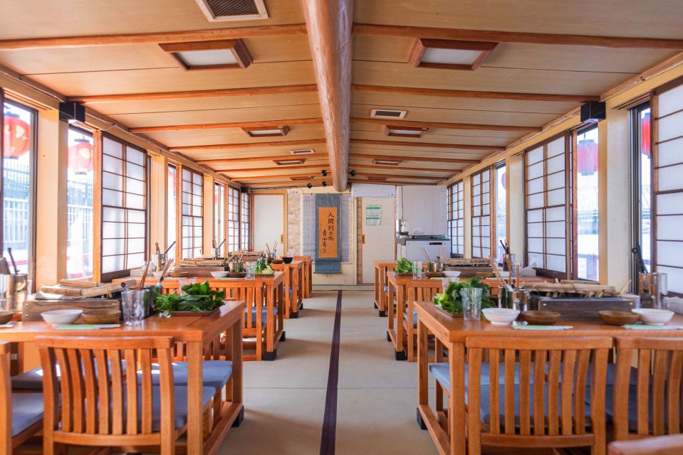 Tokyo: Yakatabune Dinner Cruise & Traditional Japanese Show - Dining Experience: Traditional Sukiyaki Meal