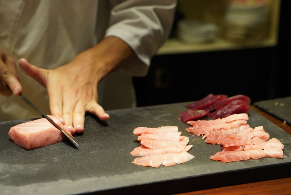 A Day as a Sushi Chef - Exploring Tsukiji Fish Market