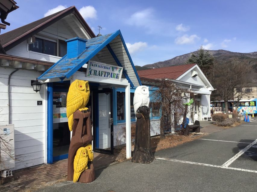 Tokyo: Day Trip to Lake Kawaguchi and Craft Experience - Background