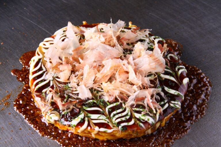 Tokyo: Okonomiyaki Classes & Travel Consultations With Local