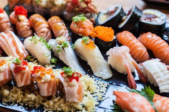 Tokyo Online: Top 5 Japanese Foods - Quick Takeaways