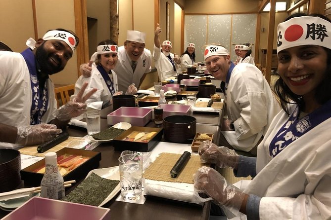 Tsukiji Fish Market Visit With Sushi Making Experience
