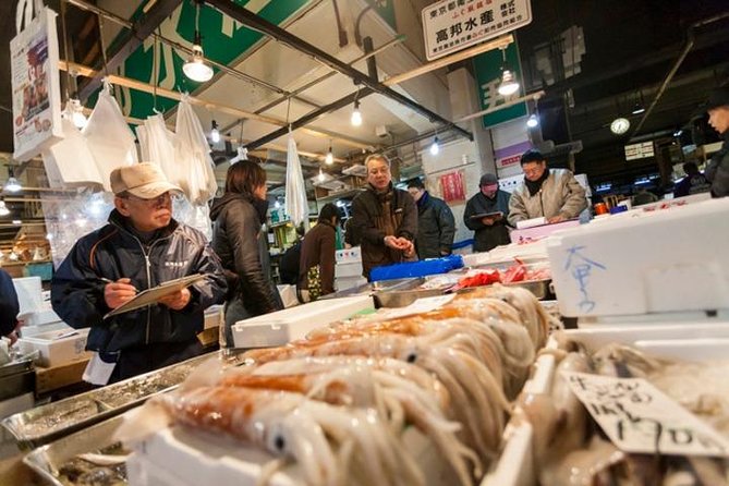 Tsukiji Food Tour & Toyosu Market With Government-Licensed Guide - Quick Takeaways